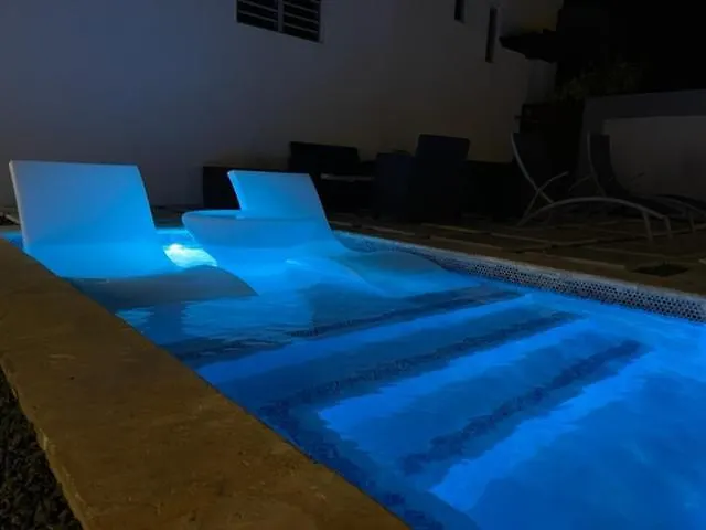 Sunset Coast Loft & Rooftop Aguacate